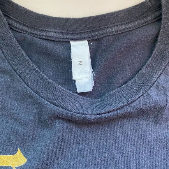 Taylor Swift 2018 Reputation Tour T-shirt Women’s Medium Gold Grey Swiftie Conce - Picture 8 of 8